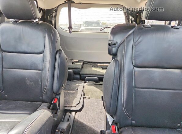 5TDXZ3DC2JS926568 2018 TOYOTA SIENNA Charcoal Հետևի նստատեղերի տեսք