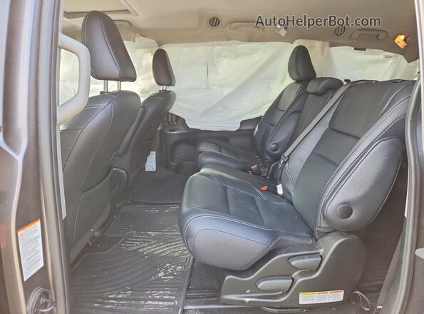 5TDXZ3DC3HS790459 2017 TOYOTA SIENNA Gray Սալոնի հետևի տեսք