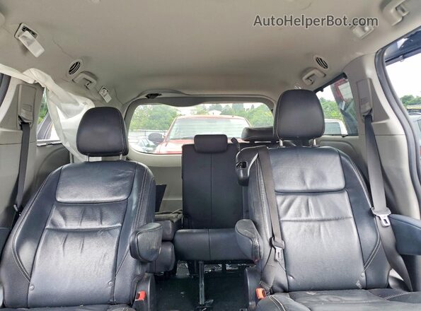 5TDXZ3DC3KS979006 2019 TOYOTA SIENNA Синий Вид задних сидений