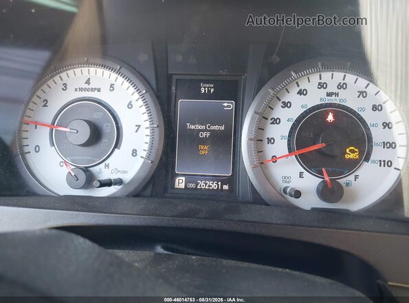 5TDXZ3DC5HS873360 2017 TOYOTA SIENNA Silver Հետևի նստատեղերի տեսք