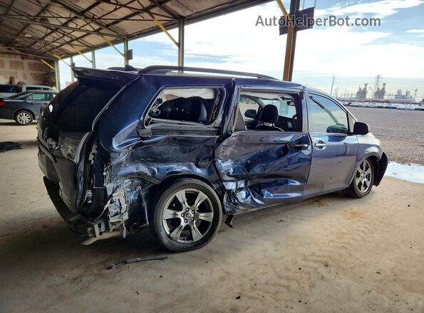 5TDXZ3DC6JS944975 2018 TOYOTA SIENNA Blue Հետևի աջ