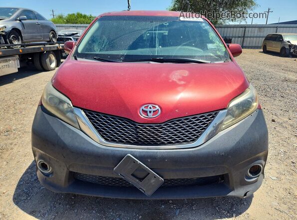 5TDXZ3DC9HS770295 2017 TOYOTA SIENNA Красный Вид спереди