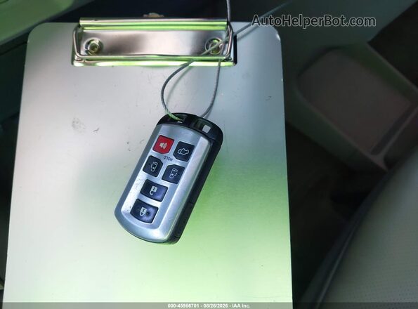 5TDYK3DC2GS749439 2016 TOYOTA SIENNA Gray Вид панелі приладів