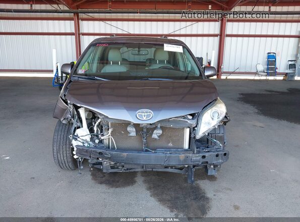 5TDYK3DC2GS749439 2016 TOYOTA SIENNA Gray Вид задньої частини салону