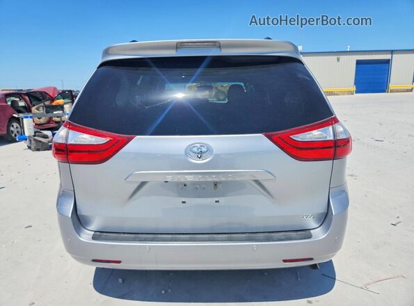 5TDYK3DC3GS762491 2016 TOYOTA SIENNA Silver Vista trasera