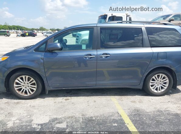 5TDYK3DC6GS744762 2016 TOYOTA SIENNA Blue Front view