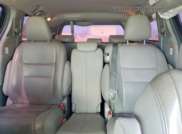 5TDYK3DC7GS756208 2016 TOYOTA SIENNA Бордовый Вид задних сидений