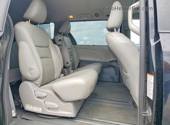 5TDYK3DC8GS696911 2016 TOYOTA SIENNA Черный Вид задней части салона