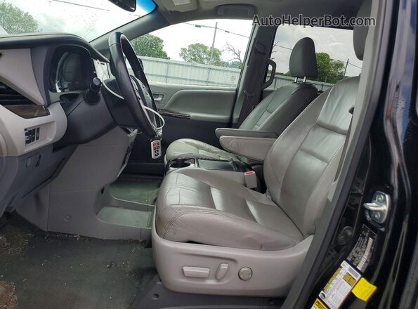 5TDYK3DC8GS696911 2016 TOYOTA SIENNA Черный Вид салона спереди