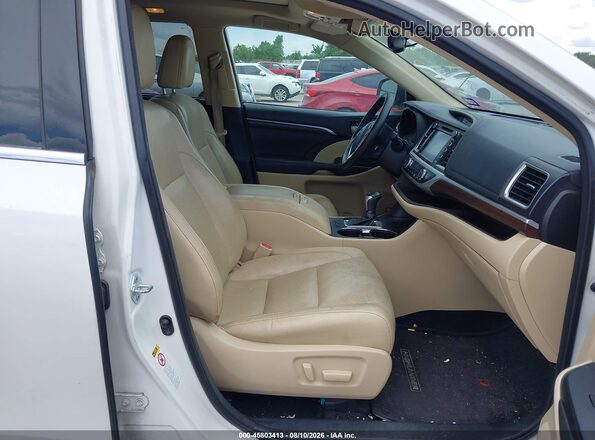 5TDYKRFH0GS186435 2016 TOYOTA HIGHLANDER Cream Вид салону спереду