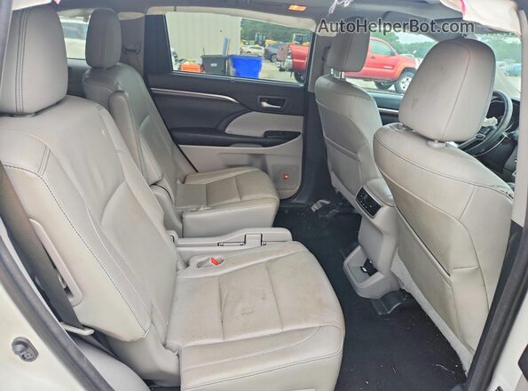 5TDYKRFH3GS144485 2016 TOYOTA HIGHLANDER White Սալոնի հետևի տեսք