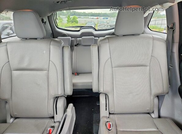 5TDYKRFH3GS144485 2016 TOYOTA HIGHLANDER White Հետևի նստատեղերի տեսք