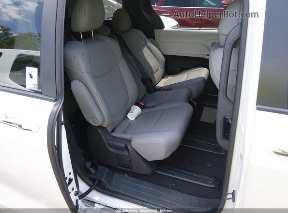 5TDYRKEC0TS313655 2026 TOYOTA SIENNA White Vista de la etiqueta del VIN
