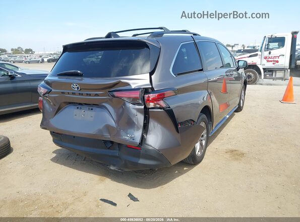5TDYRKEC2MS013746 2021 TOYOTA SIENNA Gray 