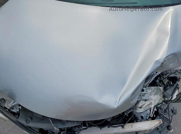 5TDYRKEC2MS029218 2021 TOYOTA SIENNA Silver Vista del compartimento del motor