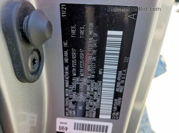 5TDYRKEC3NS092846 2022 TOYOTA SIENNA Silver სალონის 360-გრადუსიანი ხედი