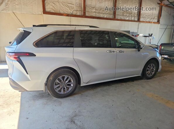 5TDYRKEC3RS207953 2024 TOYOTA SIENNA White Rear right
