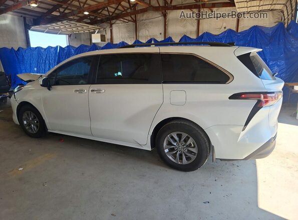5TDYRKEC3RS207953 2024 TOYOTA SIENNA White Rear left