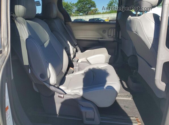 5TDYRKEC4MS015448 2021 TOYOTA SIENNA White Vista interior trasera