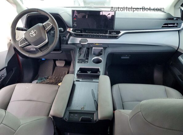 5TDYRKEC4SS257007 2025 TOYOTA SIENNA Бордовый Вид панели приборов