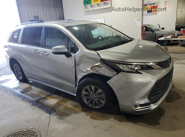 5TDYRKEC5PS156128 2023 TOYOTA SIENNA Silver Սալոնի 360 աստիճան տեսք