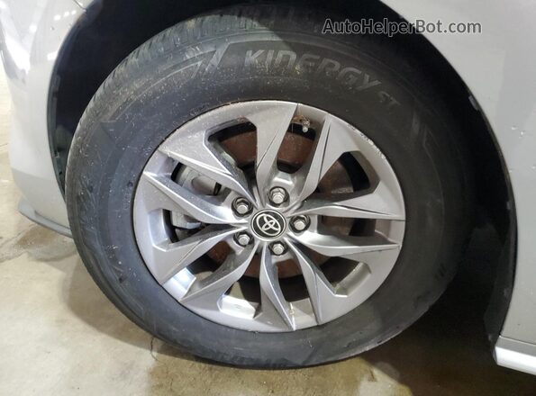5TDYRKEC5PS156128 2023 TOYOTA SIENNA Silver 