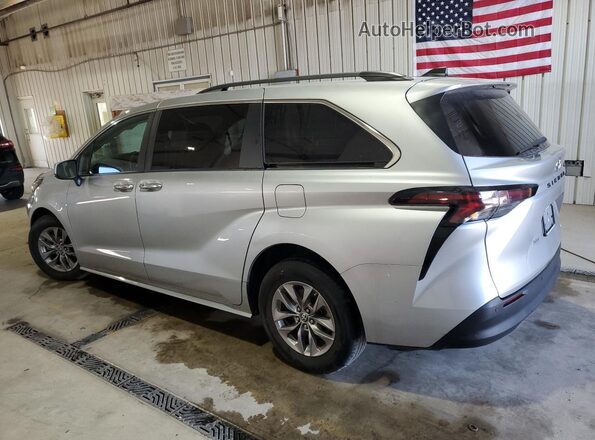 5TDYRKEC5PS156128 2023 TOYOTA SIENNA Silver 