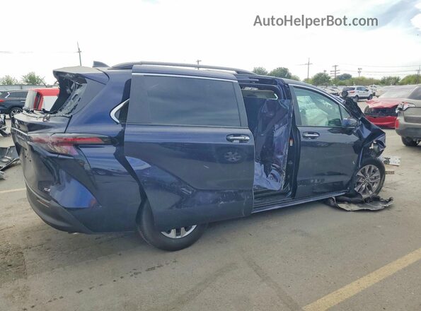 5TDYRKEC5TS335974 2026 TOYOTA SIENNA Blue Tył prawy