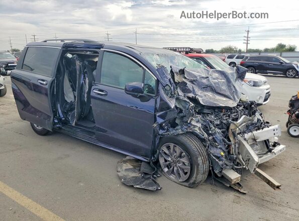 5TDYRKEC5TS335974 2026 TOYOTA SIENNA Blue Przód prawy