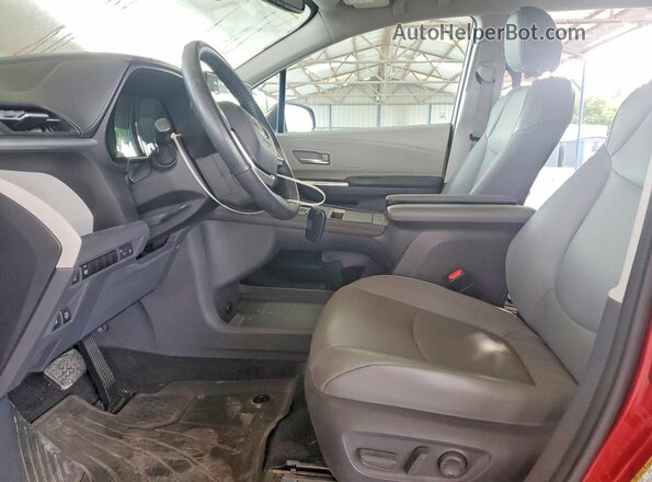 5TDYRKEC9MS009581 2021 TOYOTA SIENNA Бордовый Вид салона спереди