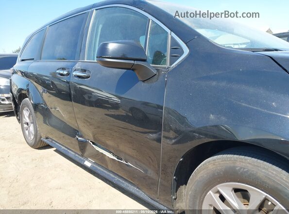 5TDYRKEC9PS174065 2023 TOYOTA SIENNA Black 