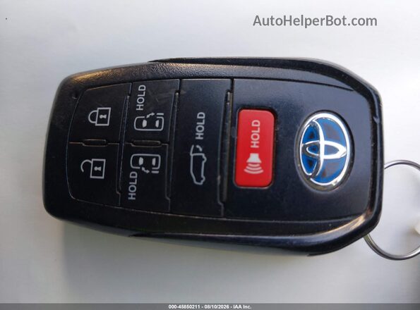 5TDYRKEC9PS174065 2023 TOYOTA SIENNA Black Widok deski rozdzielczej