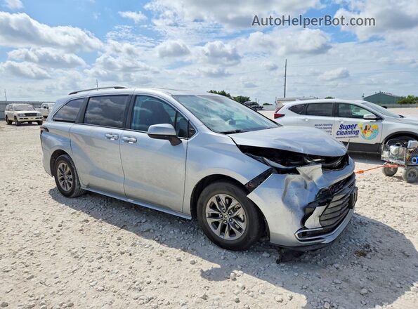 5TDYRKECXRS181593 2024 TOYOTA SIENNA Silver Առջևի աջ