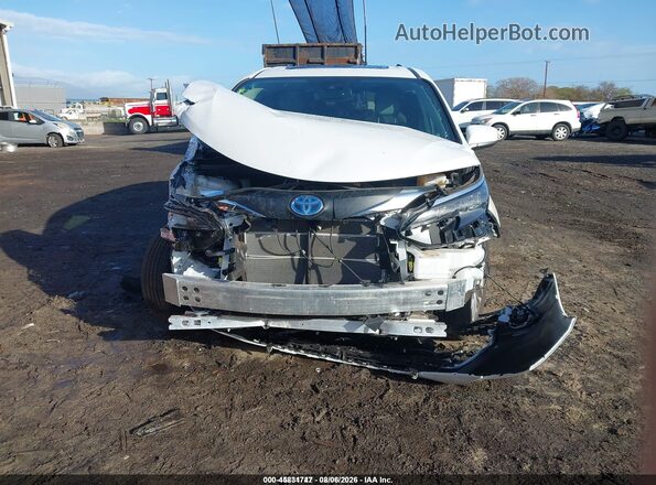 5TDYRKECXSS235836 2025 TOYOTA SIENNA White Դիմացի տեսք