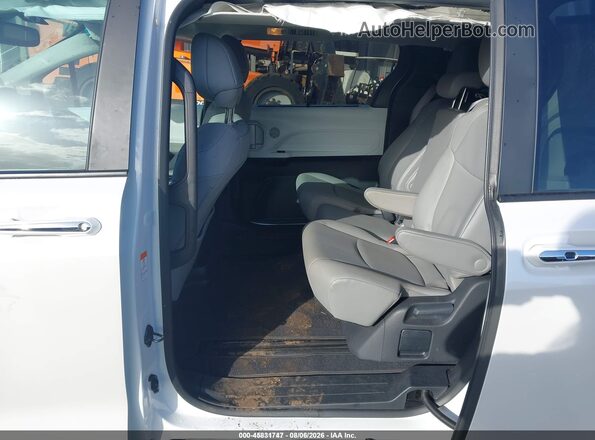 5TDYRKECXSS235836 2025 TOYOTA SIENNA White VIN կոդի պիտակի տեսք