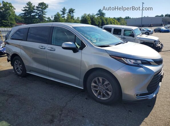 5TDYSKFC1PS100142 2023 TOYOTA SIENNA Silver Delantero derecho