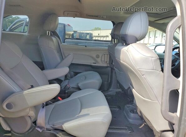 5TDYSKFC4PS082039 2023 TOYOTA SIENNA Gray Սալոնի հետևի տեսք