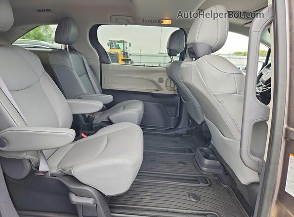 5TDYSKFC5NS072858 2022 TOYOTA SIENNA Серый Вид задней части салона