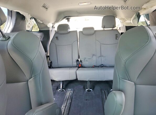 5TDYSKFCXSS201821 2025 TOYOTA SIENNA White Rear seats view