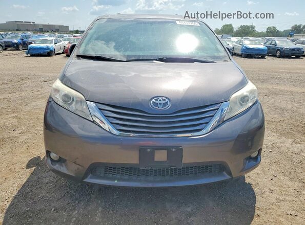5TDYZ3DC0HS773946 2017 TOYOTA SIENNA Gray Vista del cuadro de instrumentos