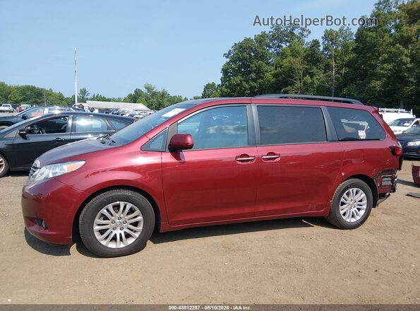 5TDYZ3DC0HS796241 2017 TOYOTA SIENNA Red 