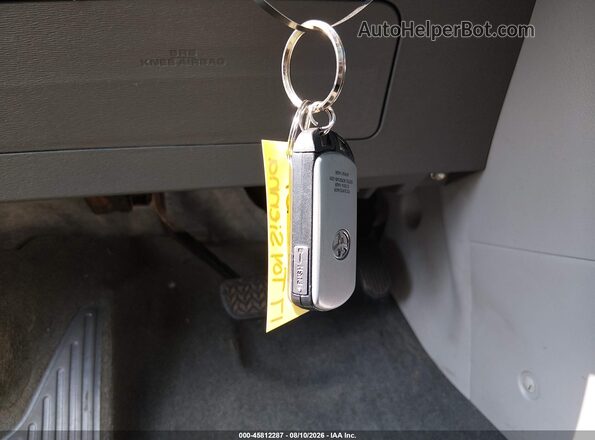 5TDYZ3DC0HS796241 2017 TOYOTA SIENNA Red Առջևի վահանակի տեսք