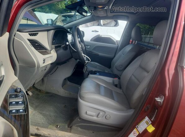 5TDYZ3DC0JS906730 2018 TOYOTA SIENNA Burgundy Front interior view