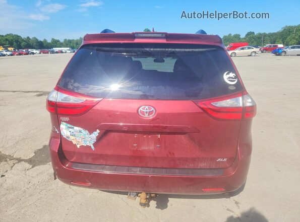 5TDYZ3DC0JS906730 2018 TOYOTA SIENNA Burgundy Rear view
