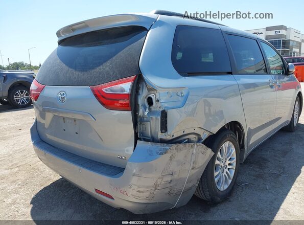 5TDYZ3DC1HS769145 2017 TOYOTA SIENNA Silver Դիմացի տեսք