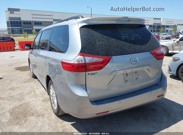 5TDYZ3DC1HS769145 2017 TOYOTA SIENNA Silver Հետևի ձախ