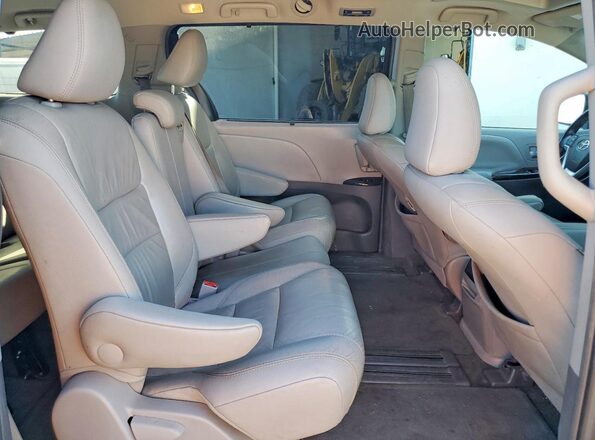 5TDYZ3DC1HS857578 2017 TOYOTA SIENNA Серый Вид задней части салона