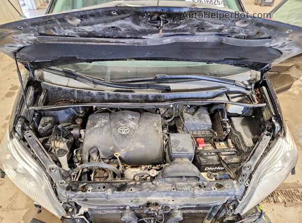 5TDYZ3DC1JS934360 2018 TOYOTA SIENNA Черный Вид задней части салона