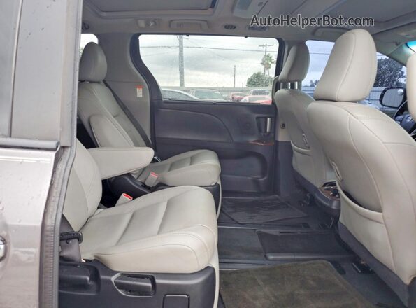 5TDYZ3DC2HS821771 2017 TOYOTA SIENNA Серый Вид задней части салона