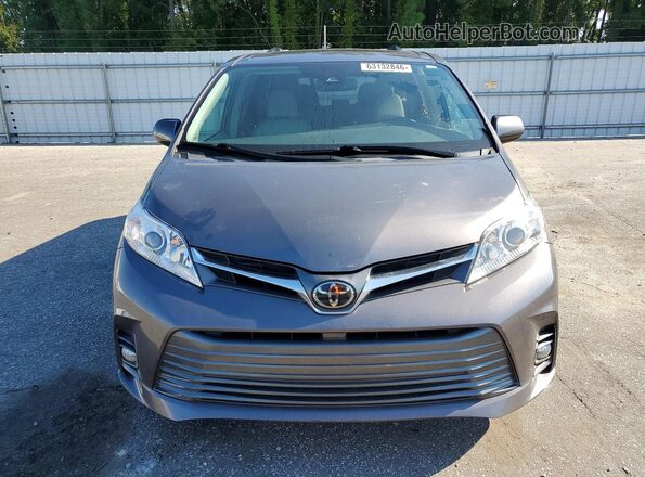 5TDYZ3DC2JS960353 2018 TOYOTA SIENNA Gray Widok z przodu